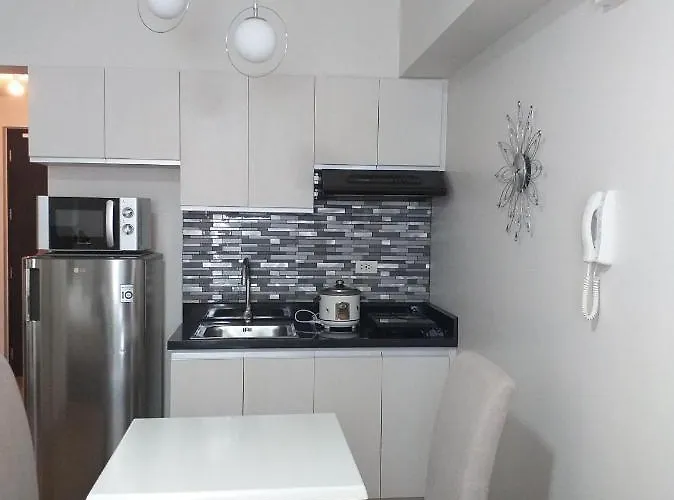 Modern And Cozy Studio At Solinea Near Ayala *