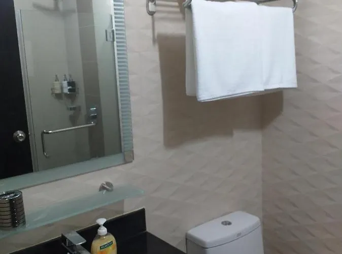 Modern And Cozy Studio At Solinea Near Ayala Aparthotel